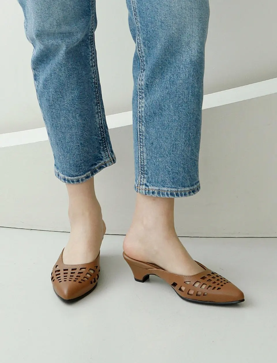 Natural Leather Jane Stiletto Mule Slides (GIS-20296)