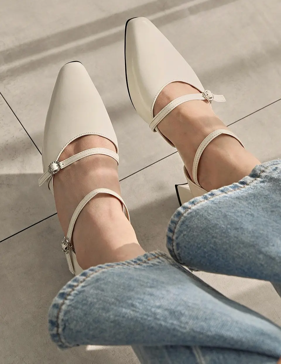 139J Iroo Maryjane Pumps