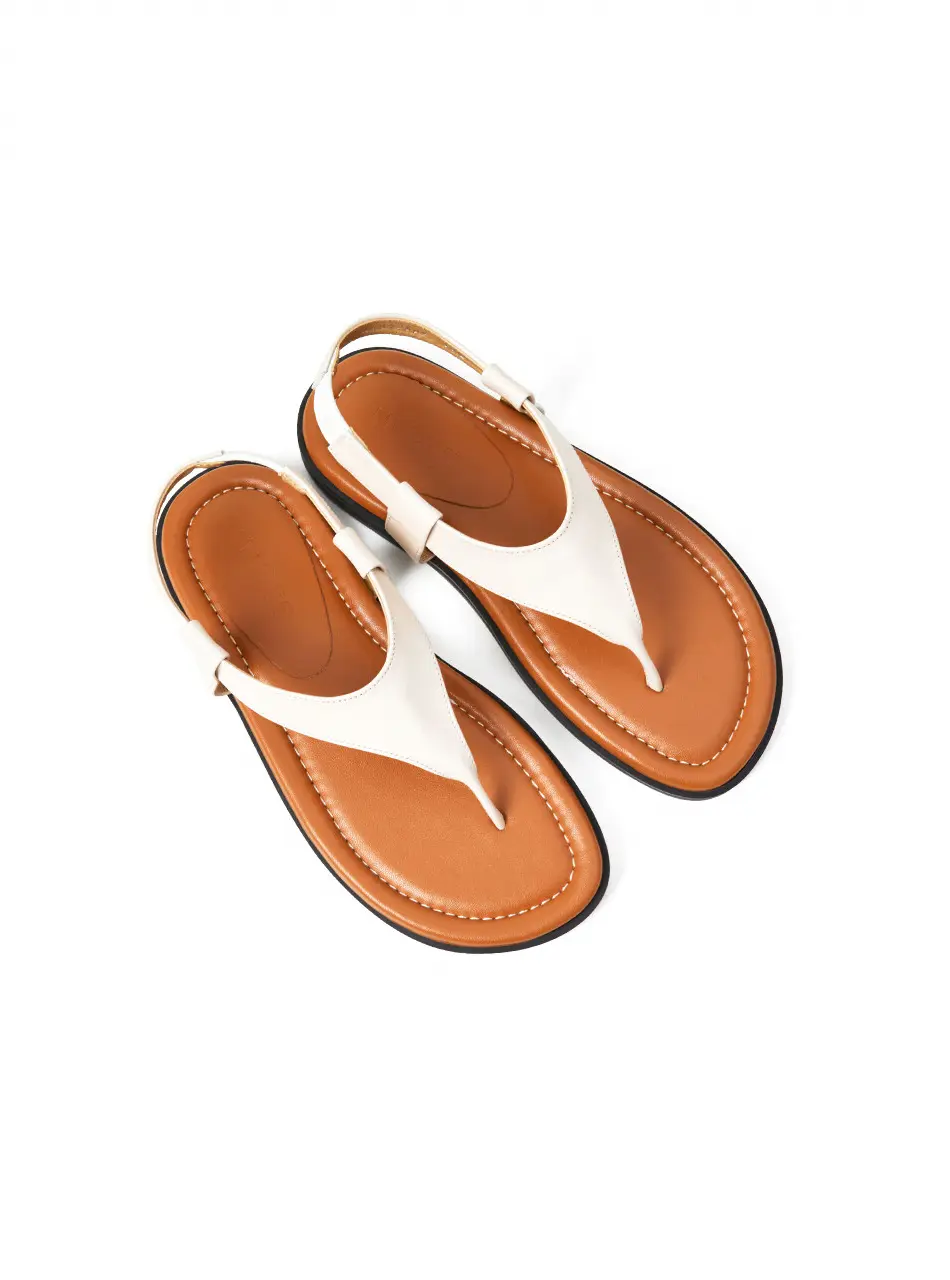 Pacific Leather Flip-flop Sandal_White