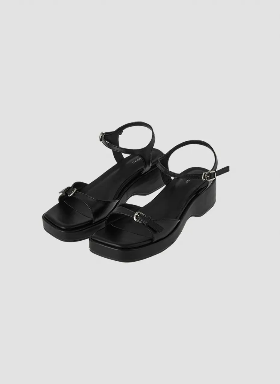 Paisley Sandal [Black]
