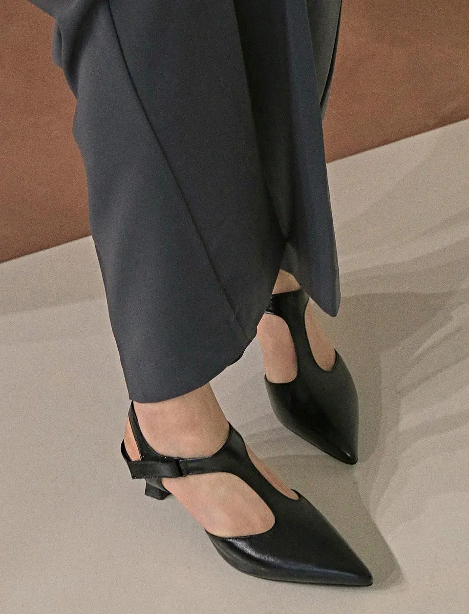 1930 Luft Strap Slingback Pumps