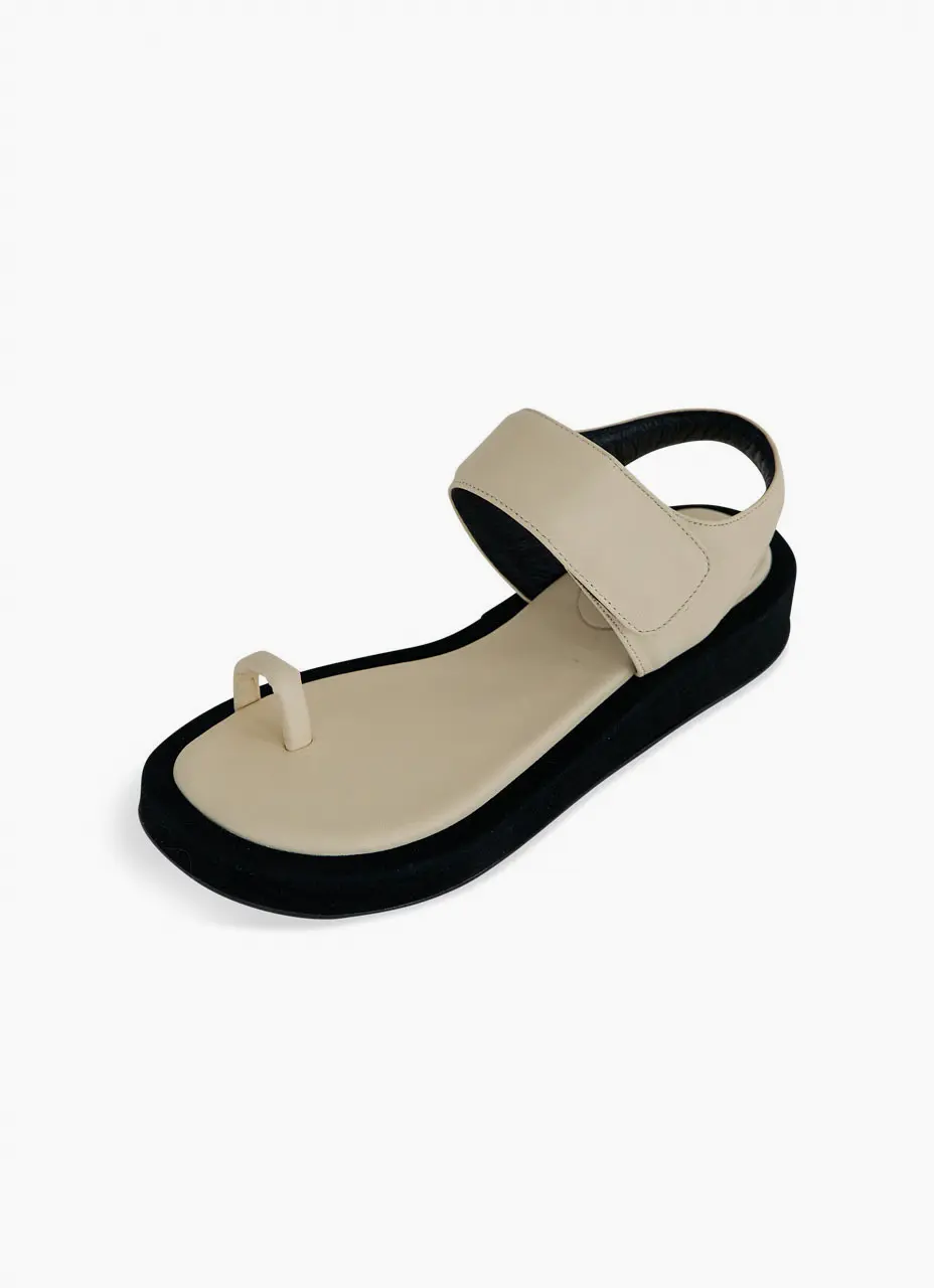 Ronel Sandal