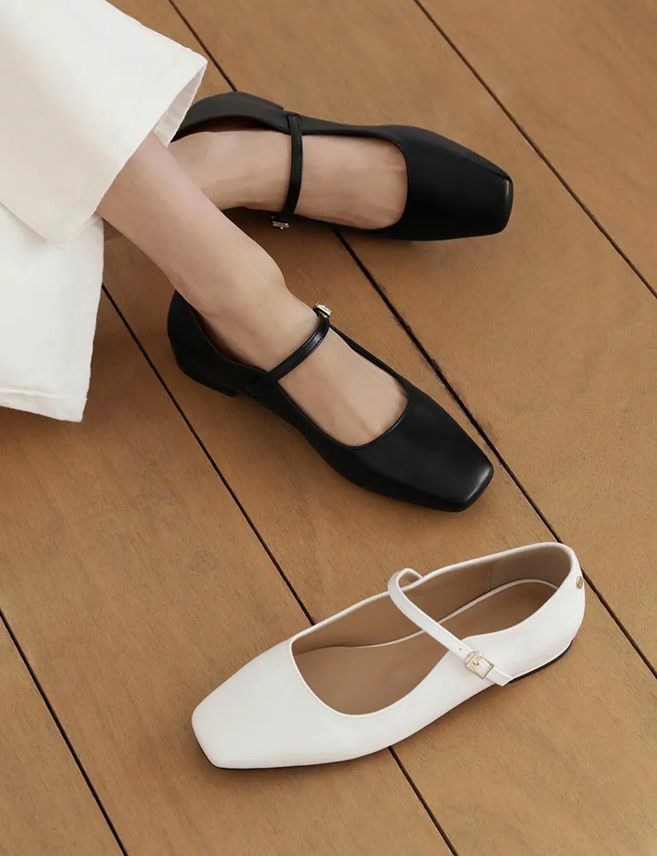 Square Toe Mary Jane Elastic Strap Flat Shoes