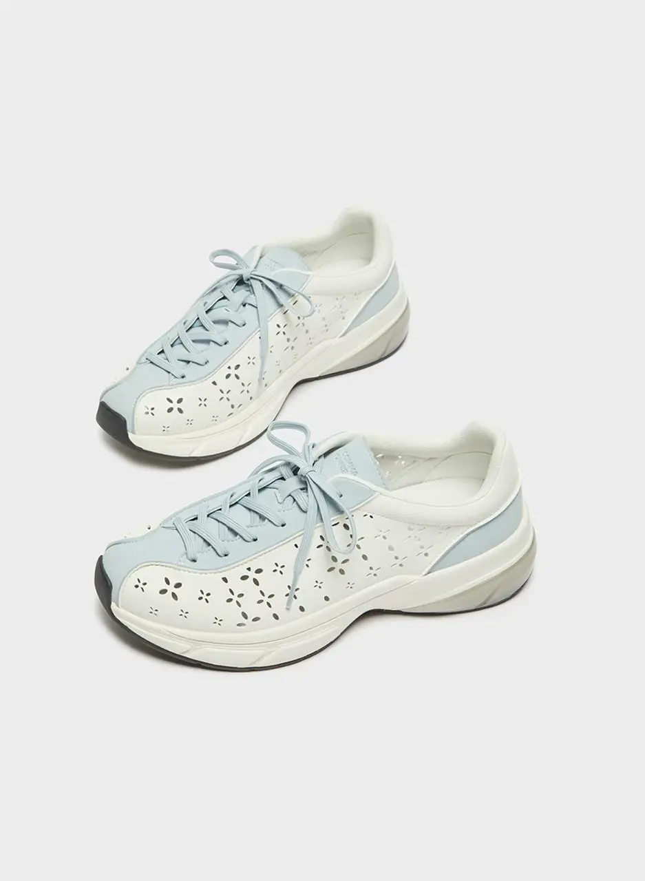 Flower punching Sneakers [white] (DG4DS26027WHT)