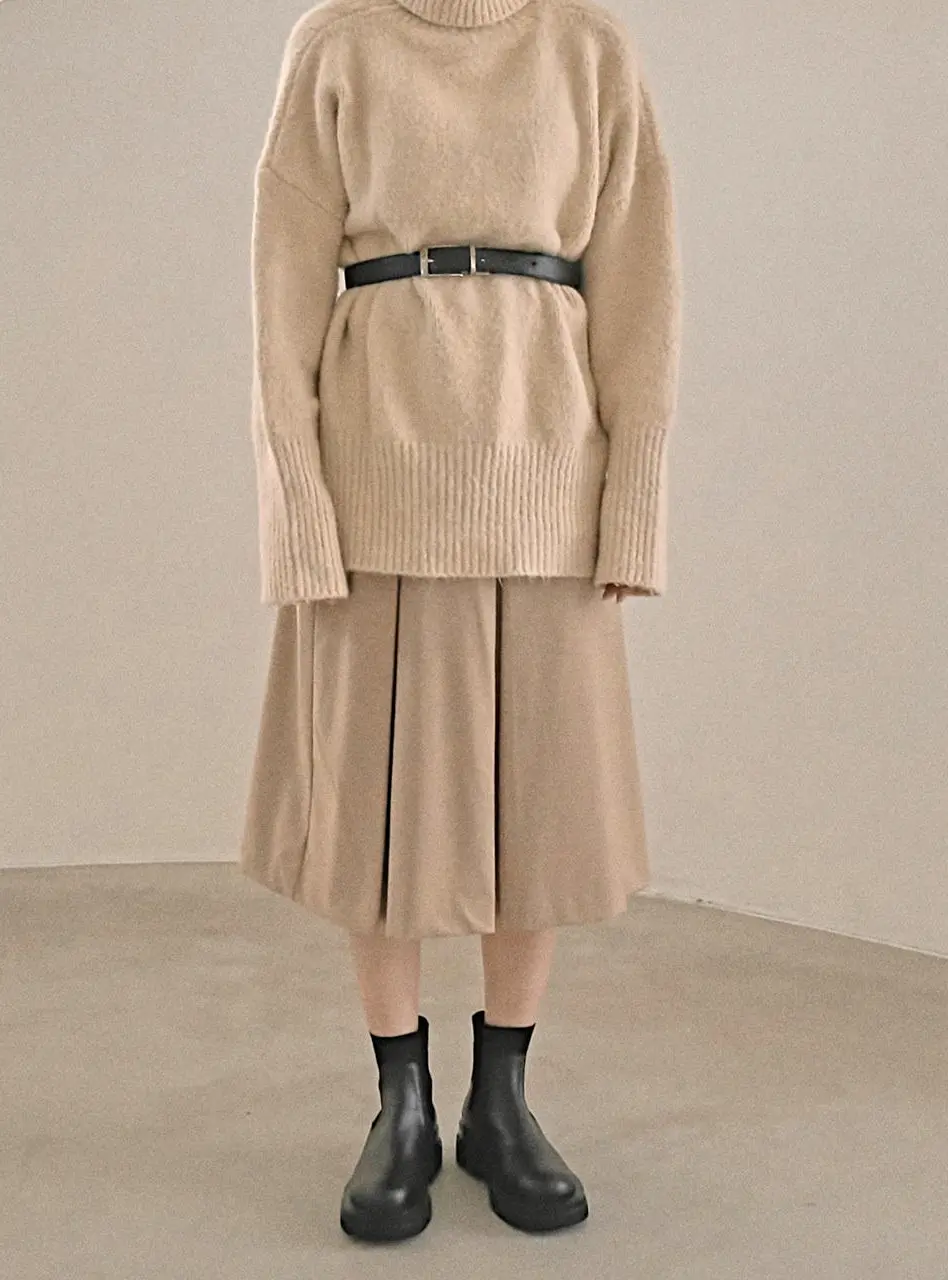 1545 Martin Chelsea Boots - Black