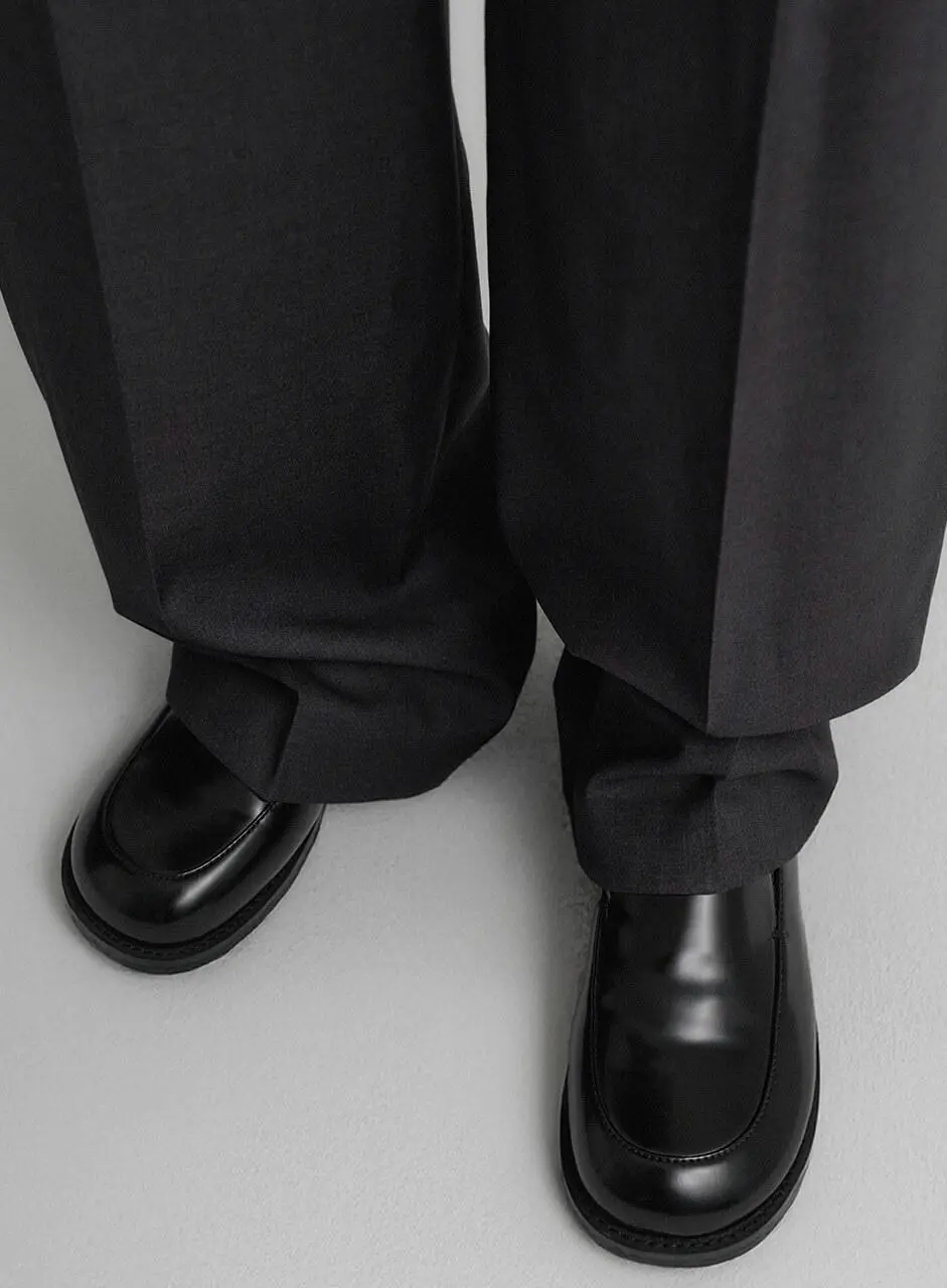 Sienna Loafer [Black]