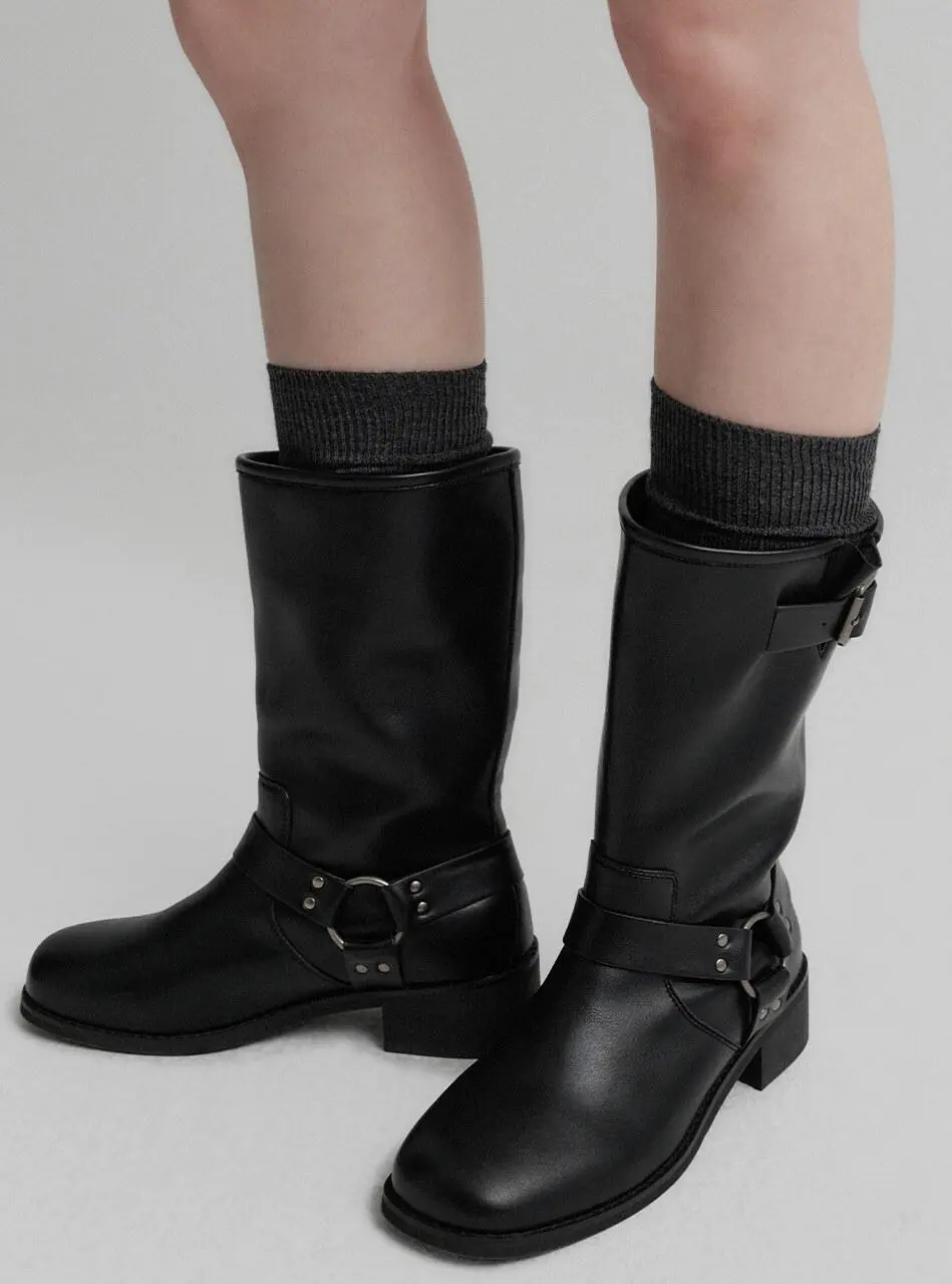 Moto Buckle Middle Boots [Black]
