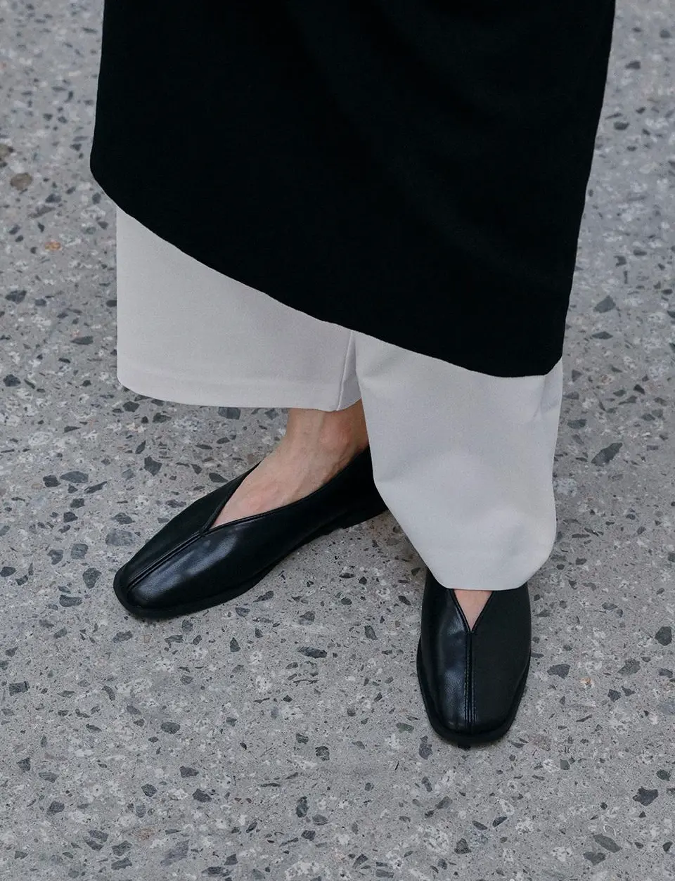 ODE V Cut Flats (2color)