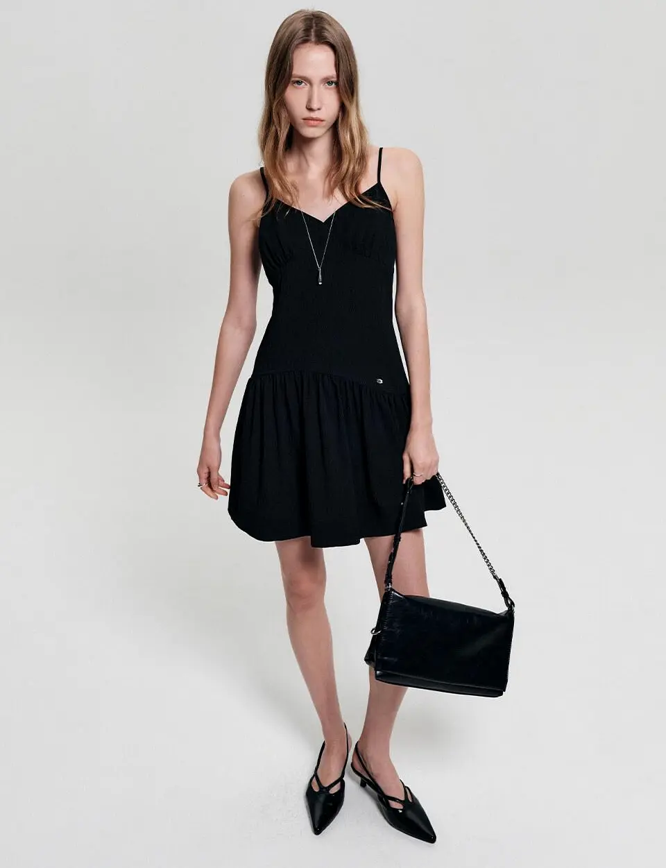 LEA STRAP SLINGBACK PUMPS [BLACK]