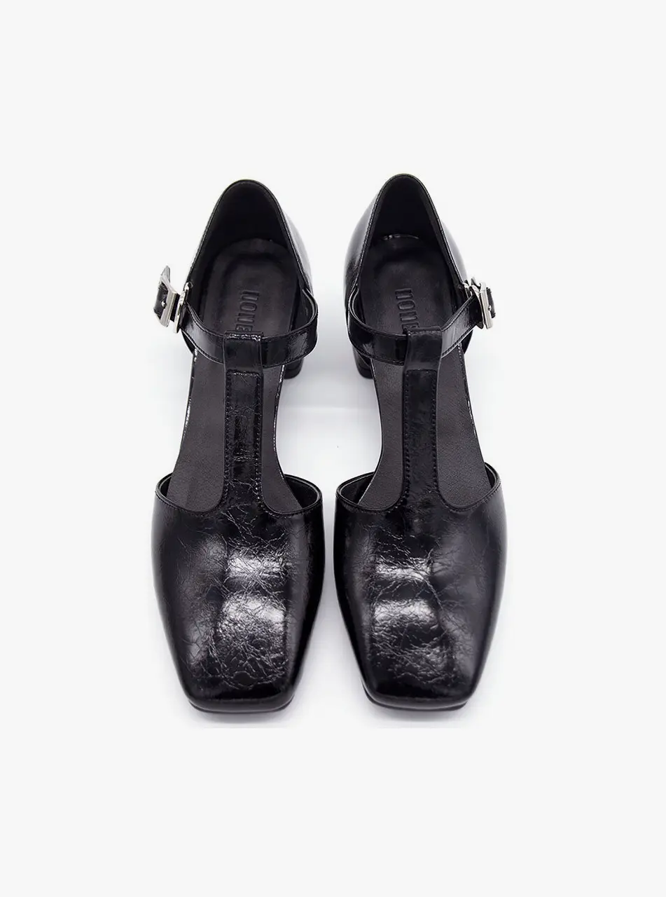 T Strap Pumps_Black