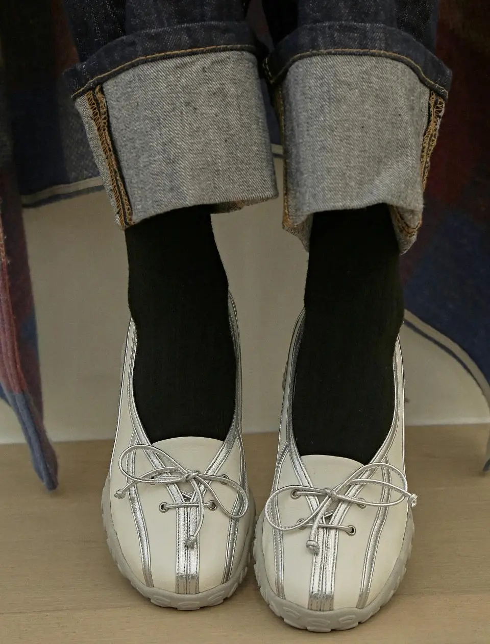 1853 Akra Sneakers