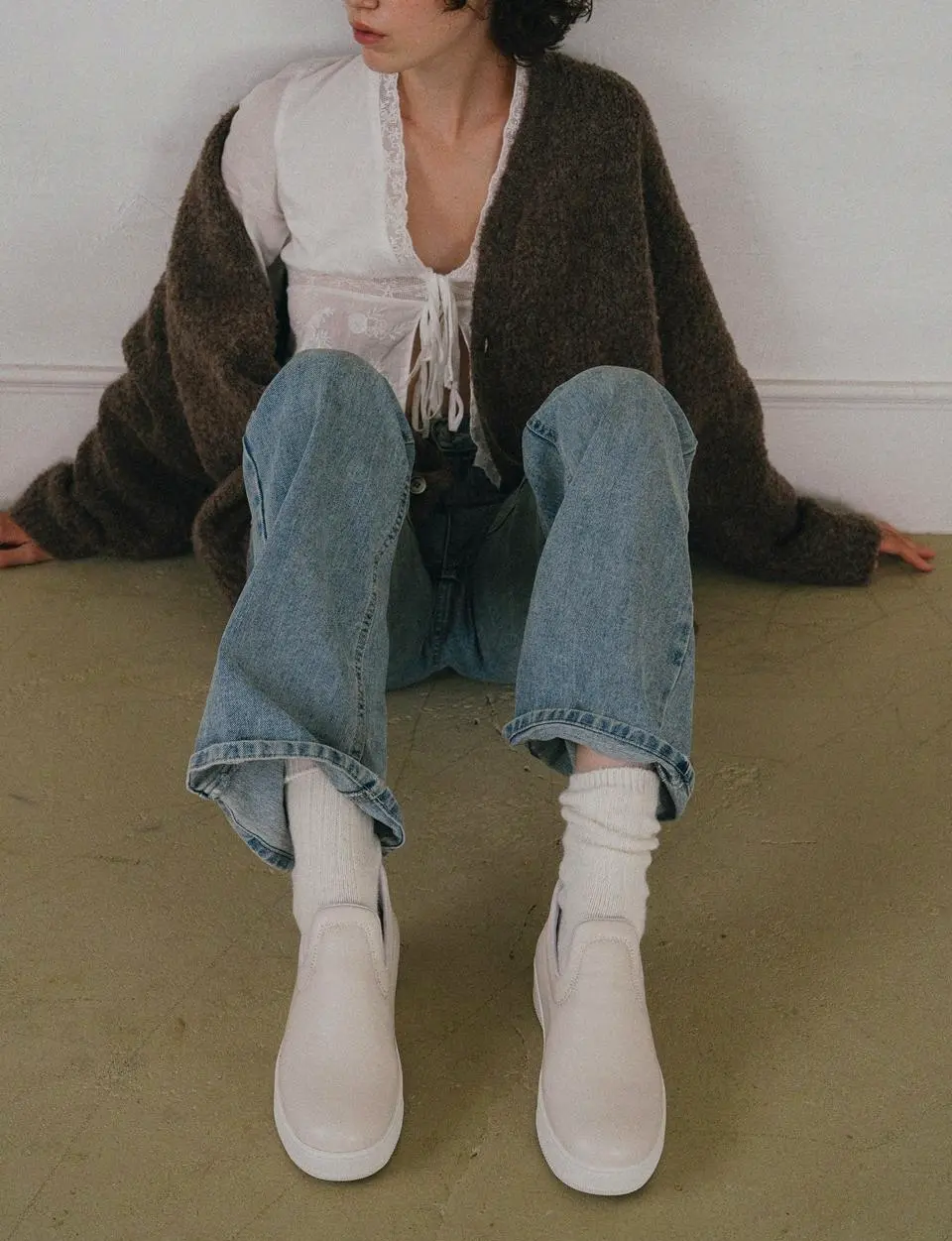 PUFFY SLIP-ON SNEAKERS (2 COLORS)