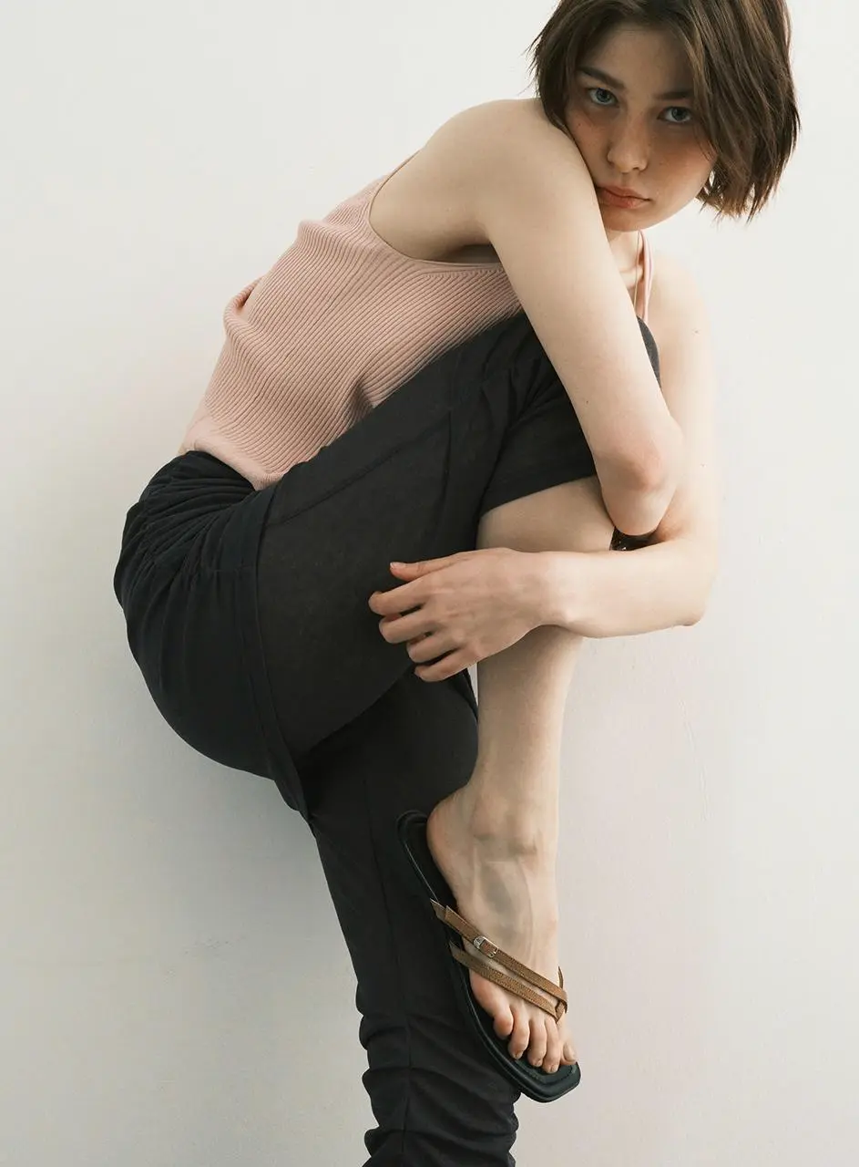 Hans Layered Slide - 4colors