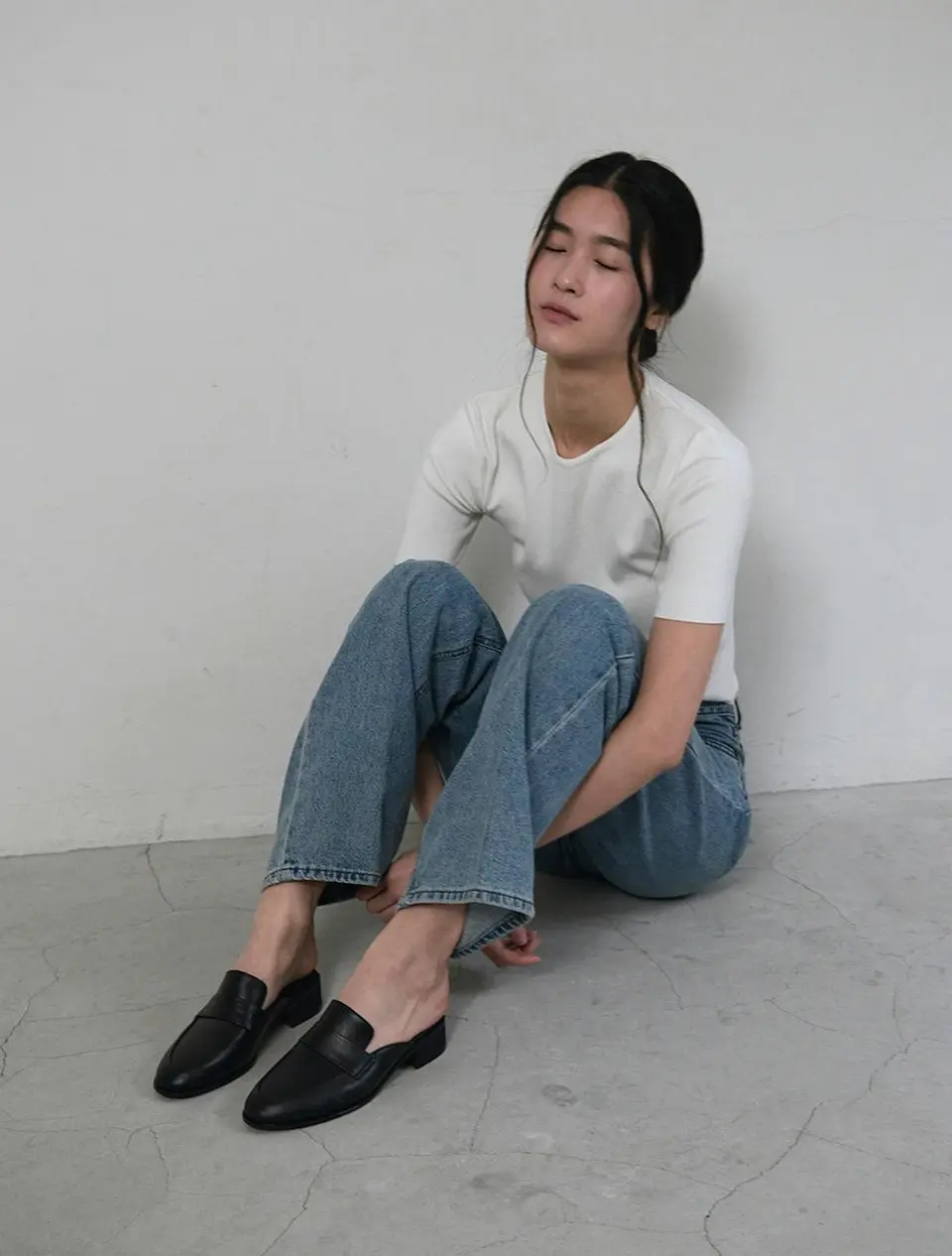 Le Classique Marju Round Toe Bloafer - Mono Black