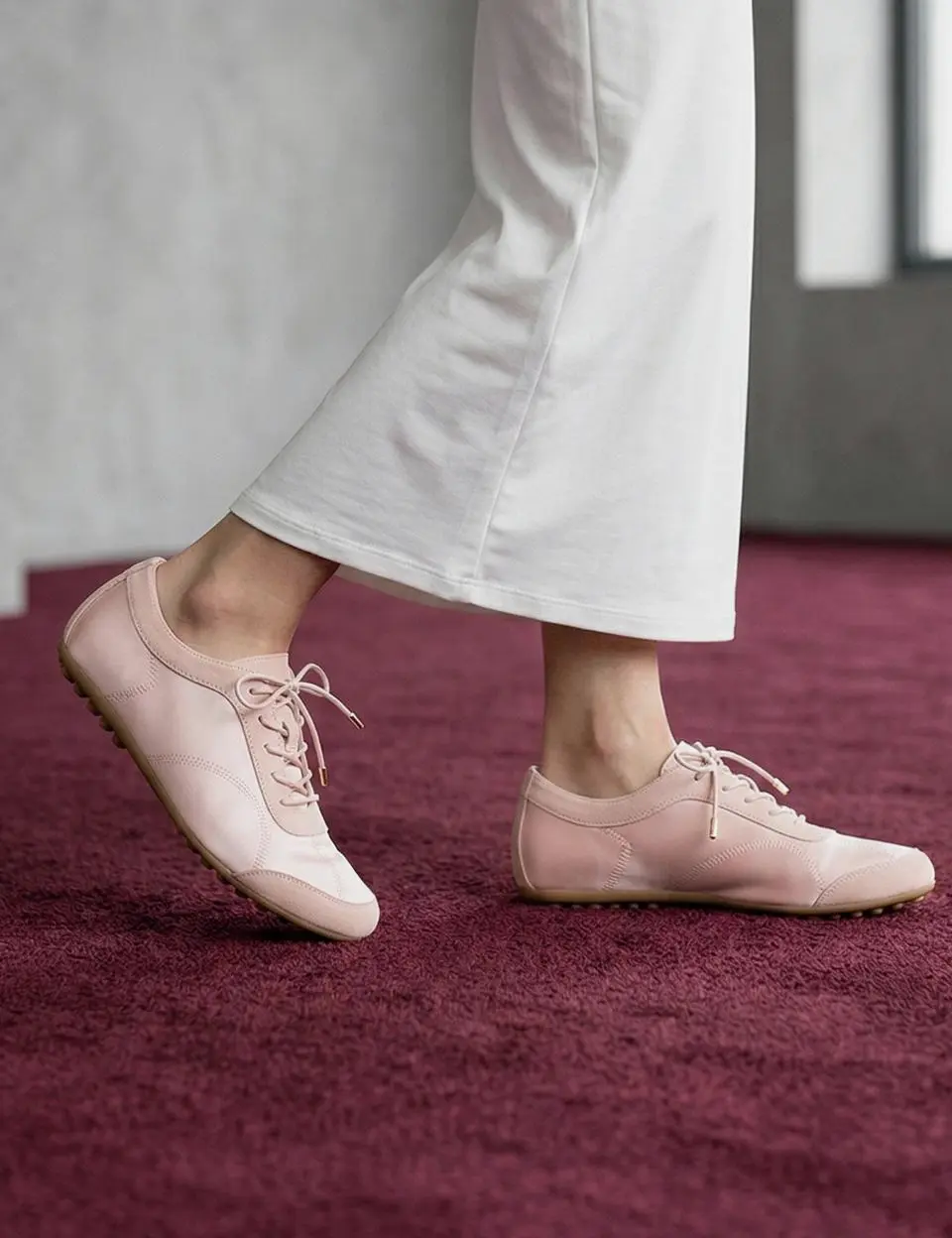 PETAL_Dusty Rose Comfortable Fit Sneakers