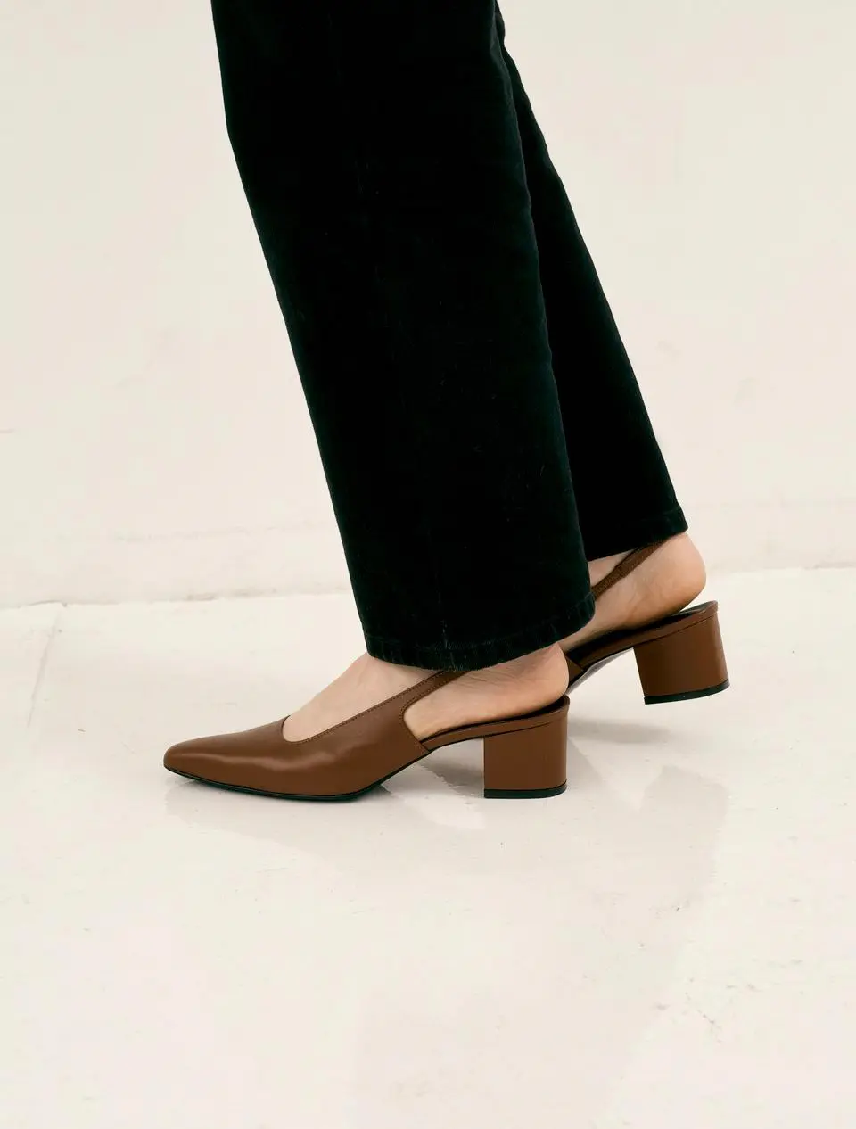 Slingback Pumps [2colors] (LC327)