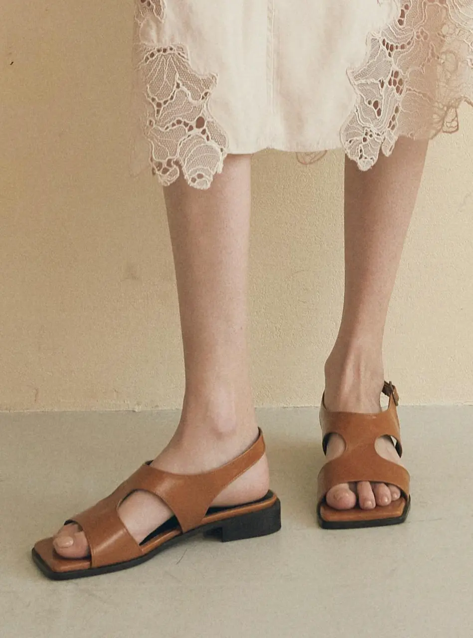 Square Low 2cm Sandal (LC158)