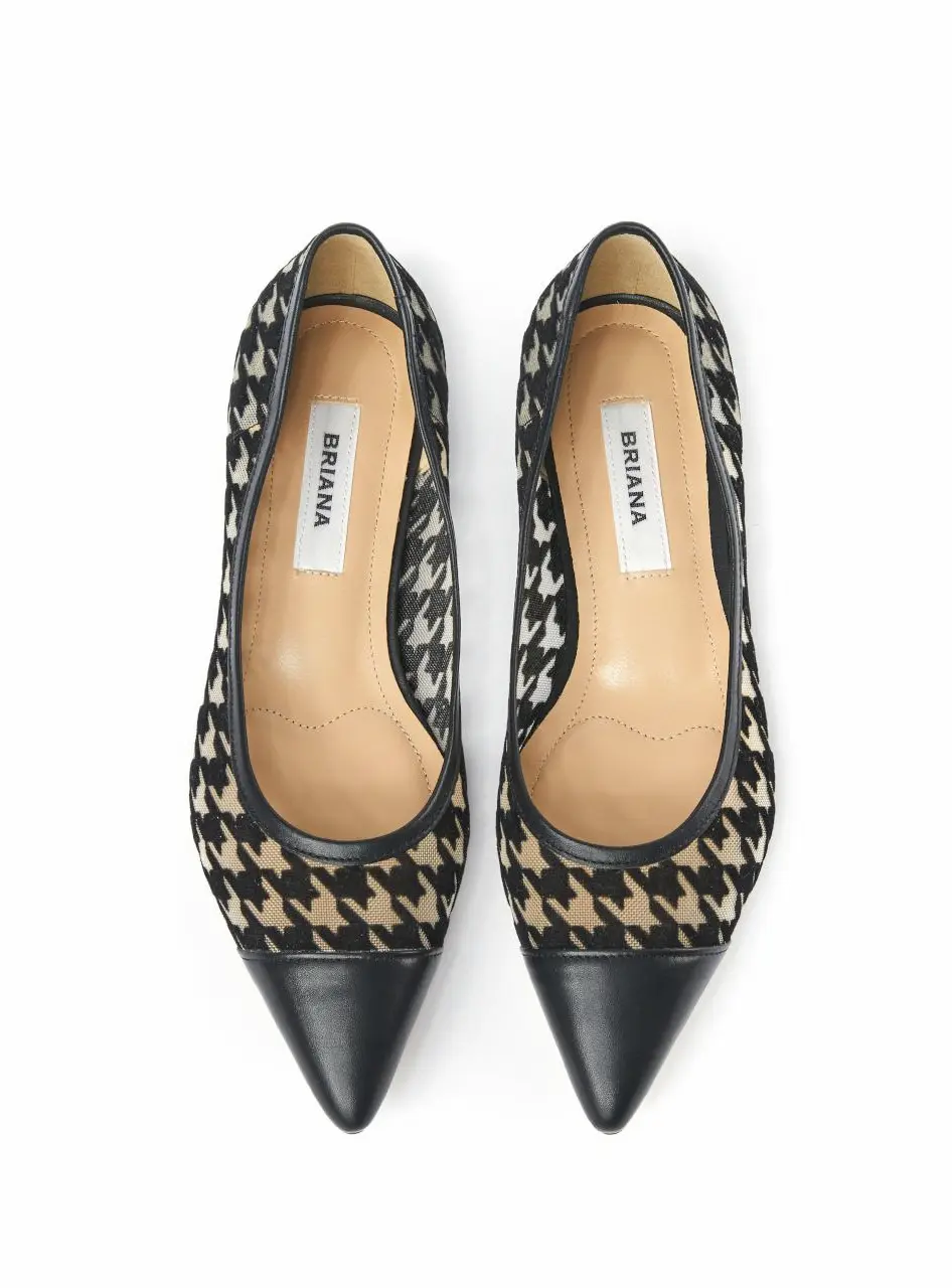 Houndstooth Stiletto Pumps [Black]