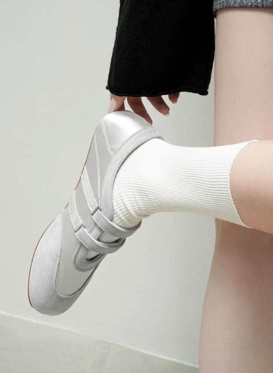 Shera Velcro Sneakers (SNFBR1h169)