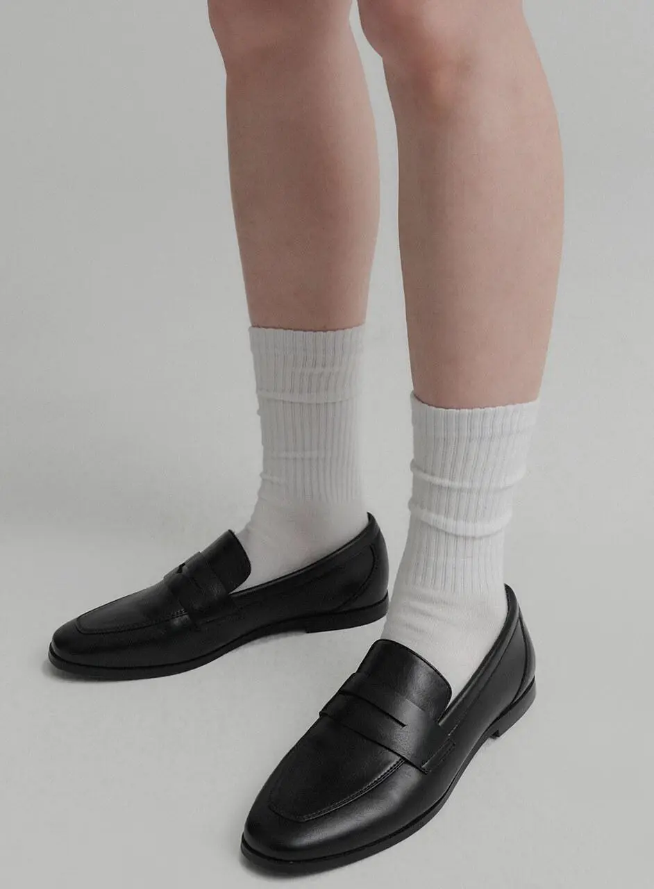 Pointed Classic Loafer [2colors]