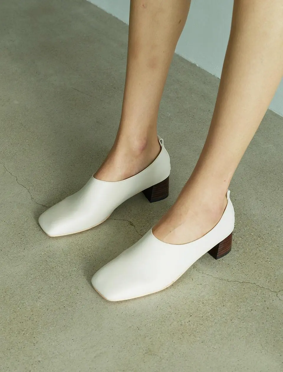 CINAMON Glove 5cm Square Glove Mid Pumps [3-color]