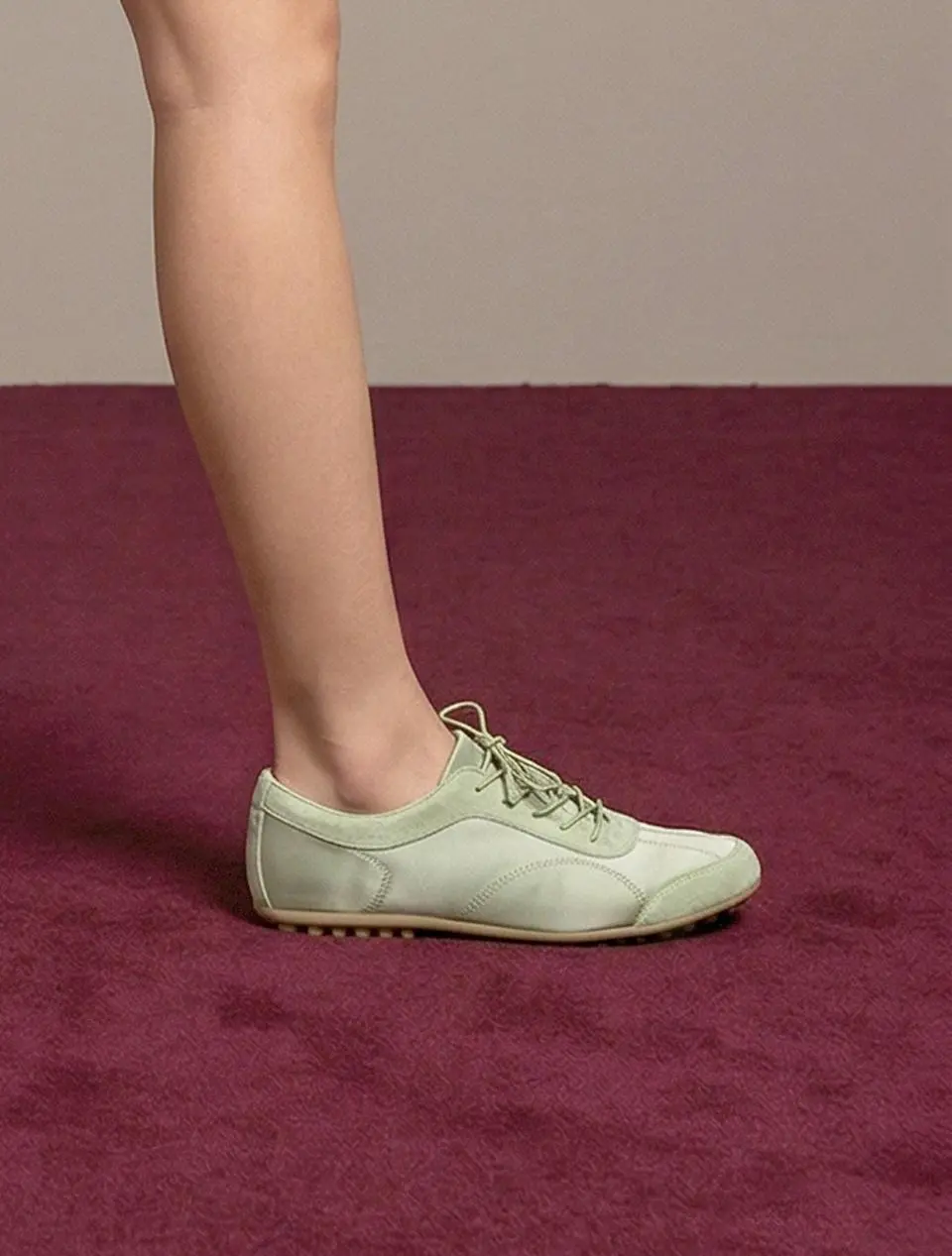 PETAL_Soft Sage Sweet-Colored Slim Fit Sneakers