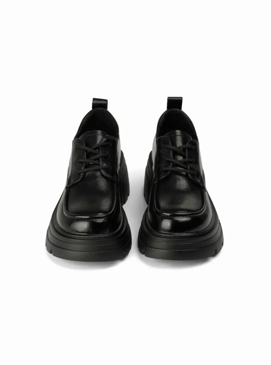 Tumble Wallabee Shoes [BLACK]