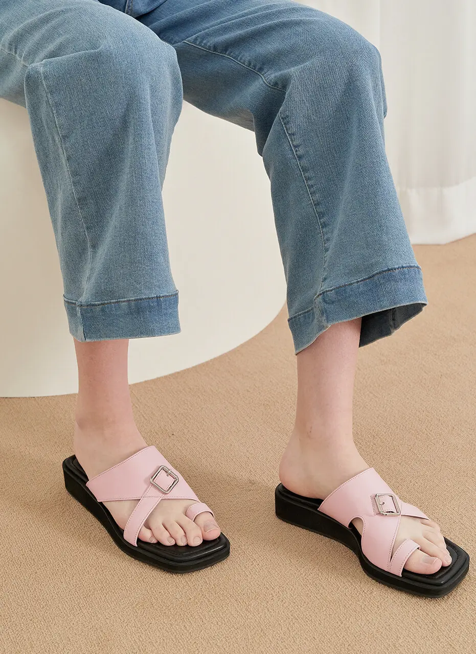 Buckle Slide (3 Colors)