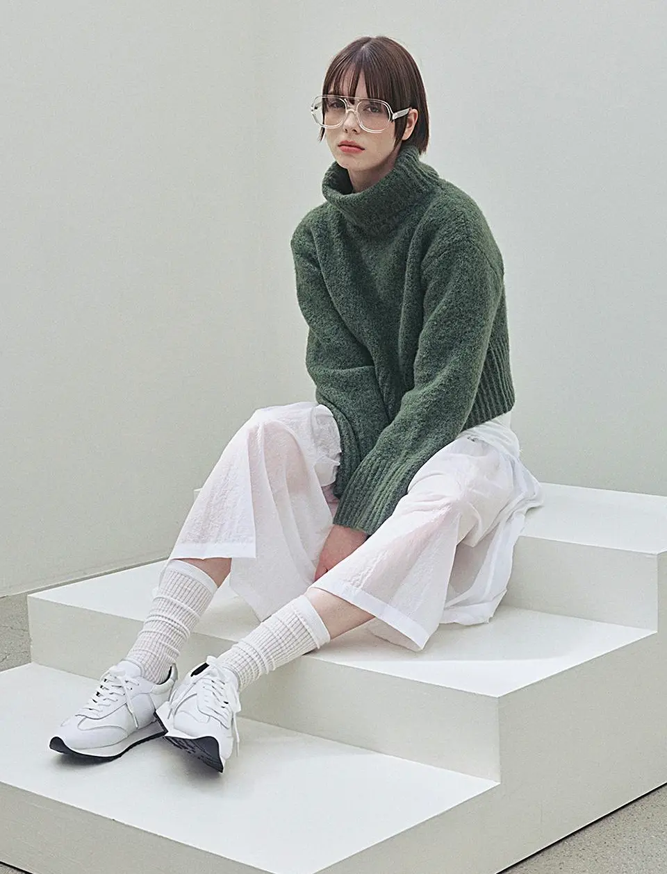 Pureline Runner Sneakers (EO2510)