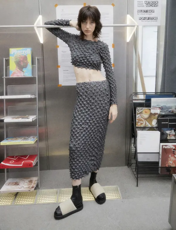 1 Strap Slipper_Beige