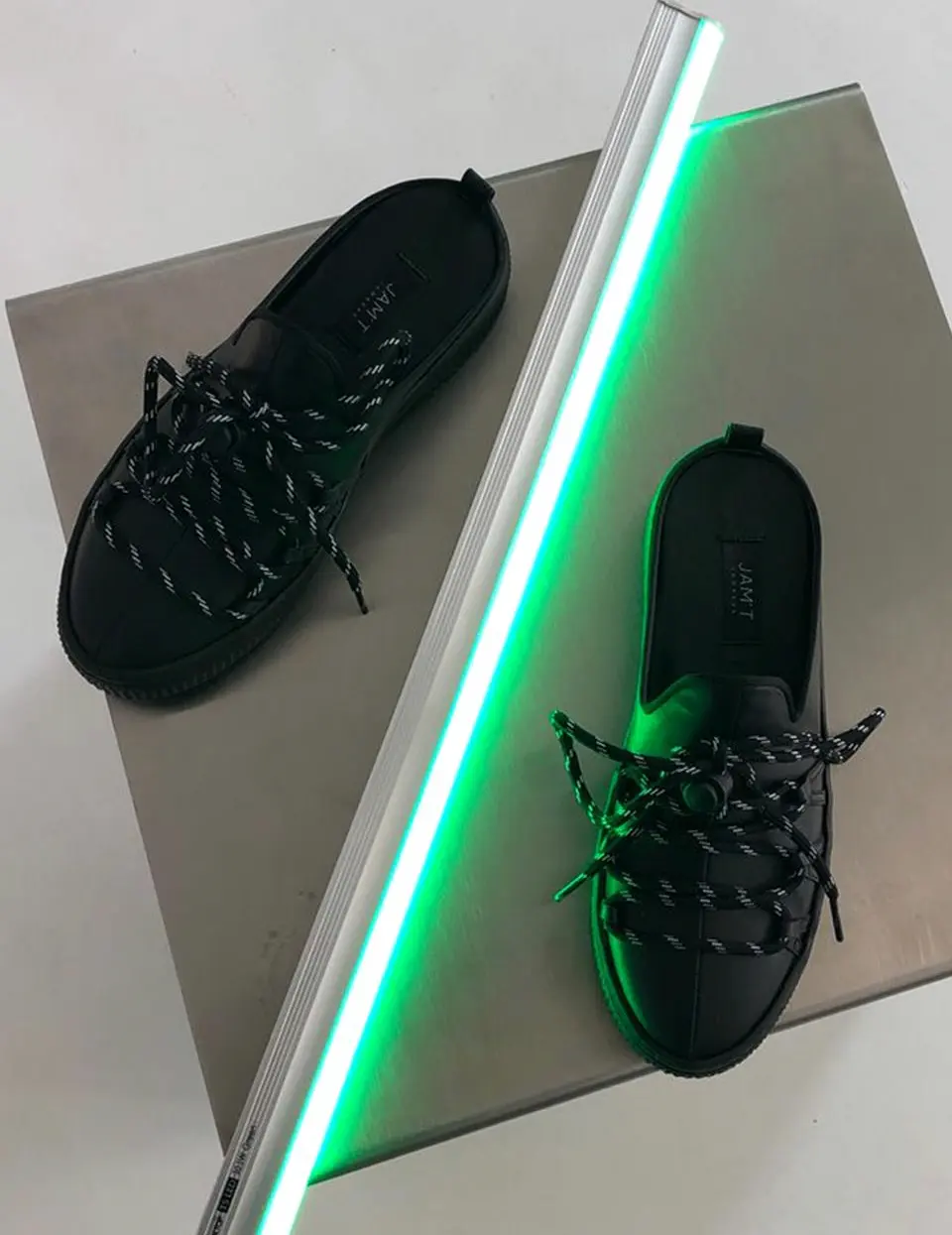 Axias MEN-Mule MULE SNEAKERS [BK]