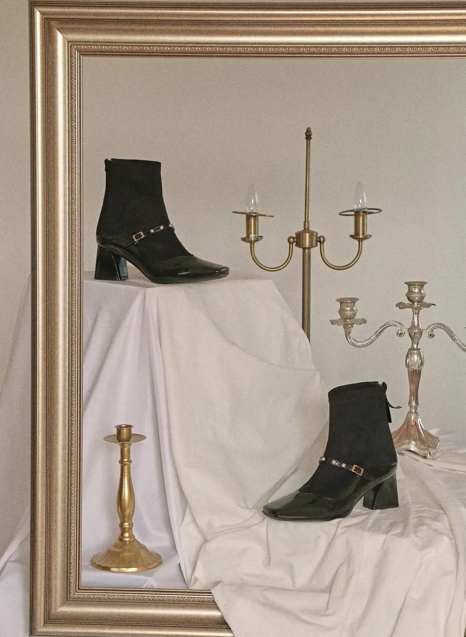 1422 Marang Boutique Strap Ankle Boots - Black