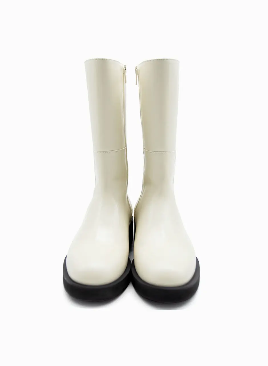 Zip Up Middle Boots
