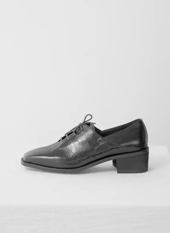 Wiki Loafers - 2 Colors