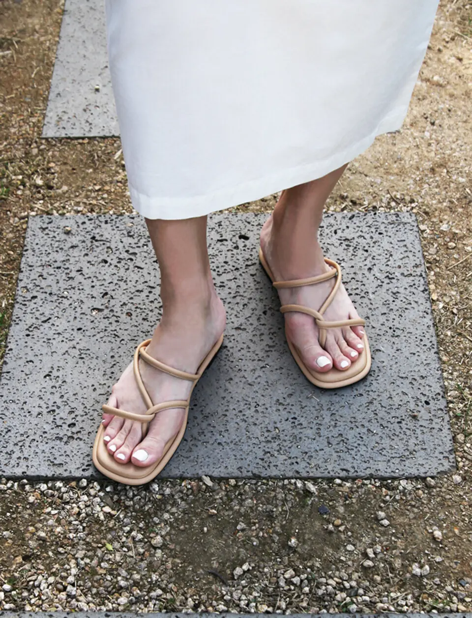 Maya Slides_Leather Beige