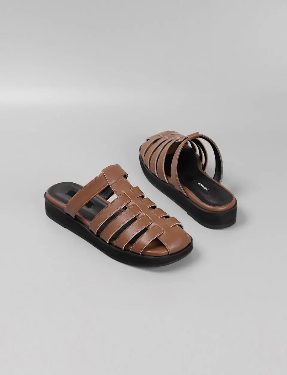 Fisherman Flat 3cm Sandal (LC161)
