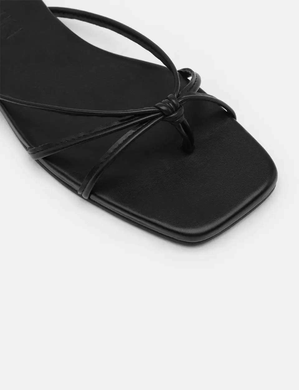 Denarie Square Flip Flop Slippers (1cm)