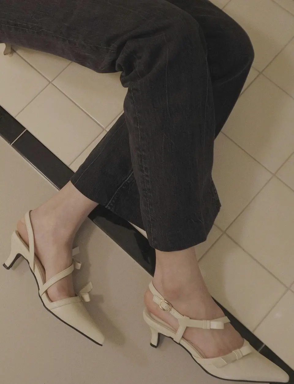 Cross Ribbon Slingback