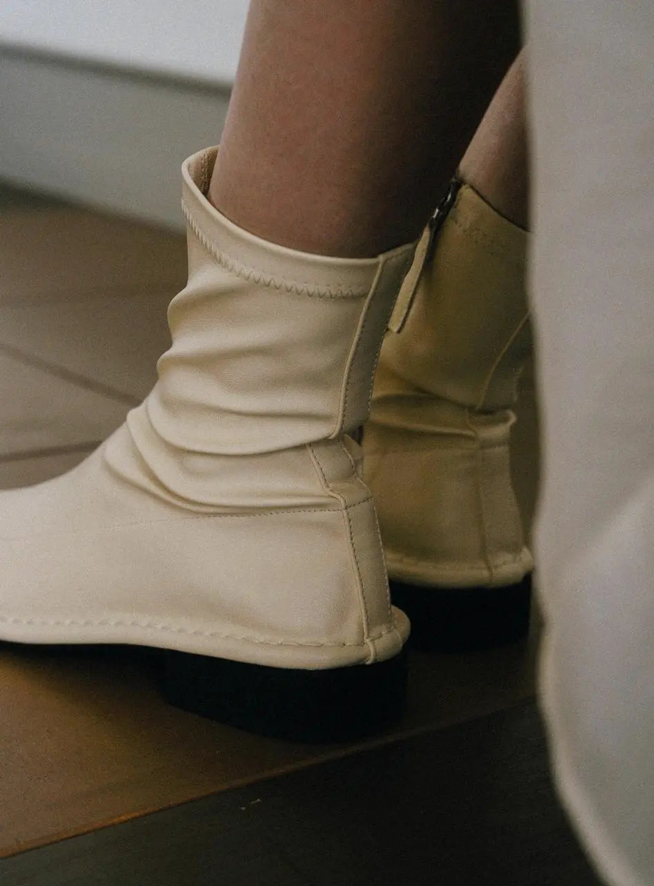 MINIMAL SOCKS BOOTS (3 COLORS)