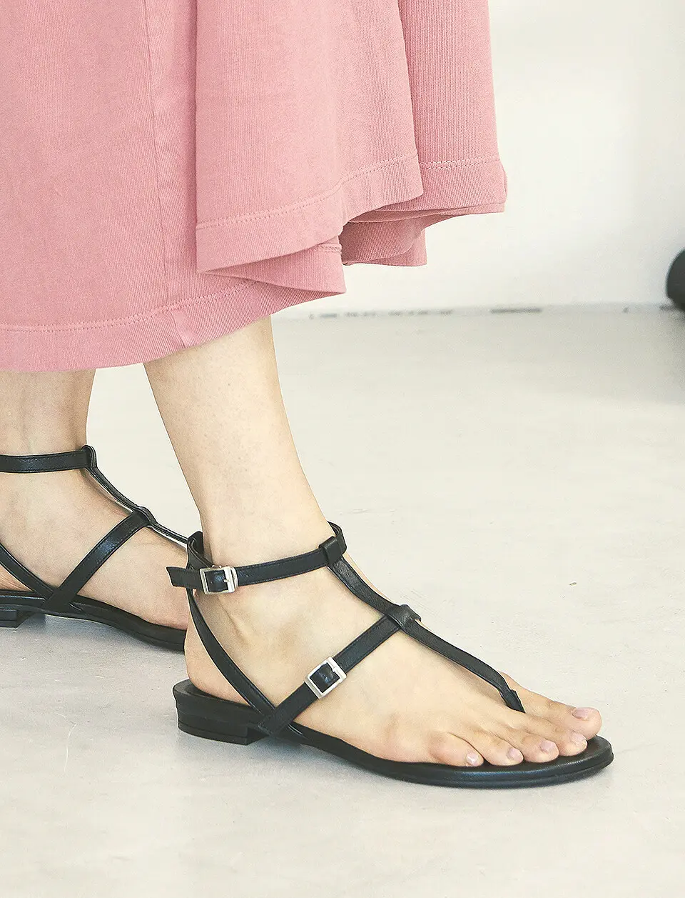Flat Sandals N21-S232 Black