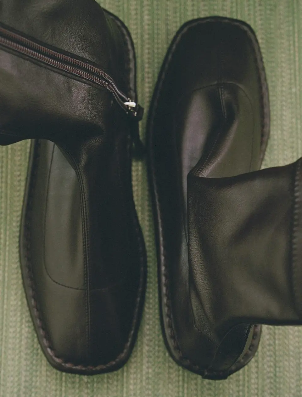 MINIMAL SOCKS BOOTS (3 COLORS)