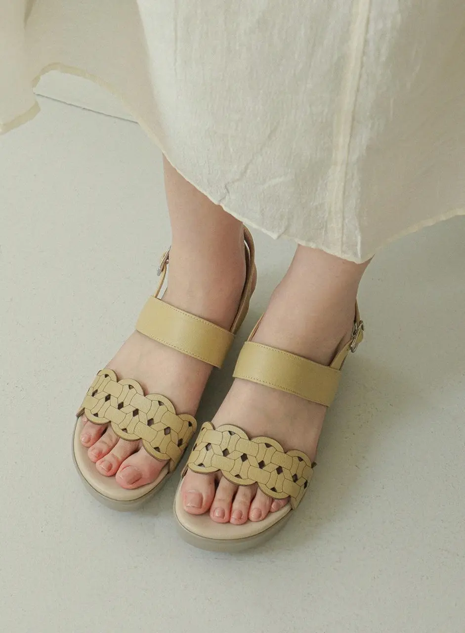 Natural Leather Platform Wedge Sandals [Peanut] (GIS-46246)
