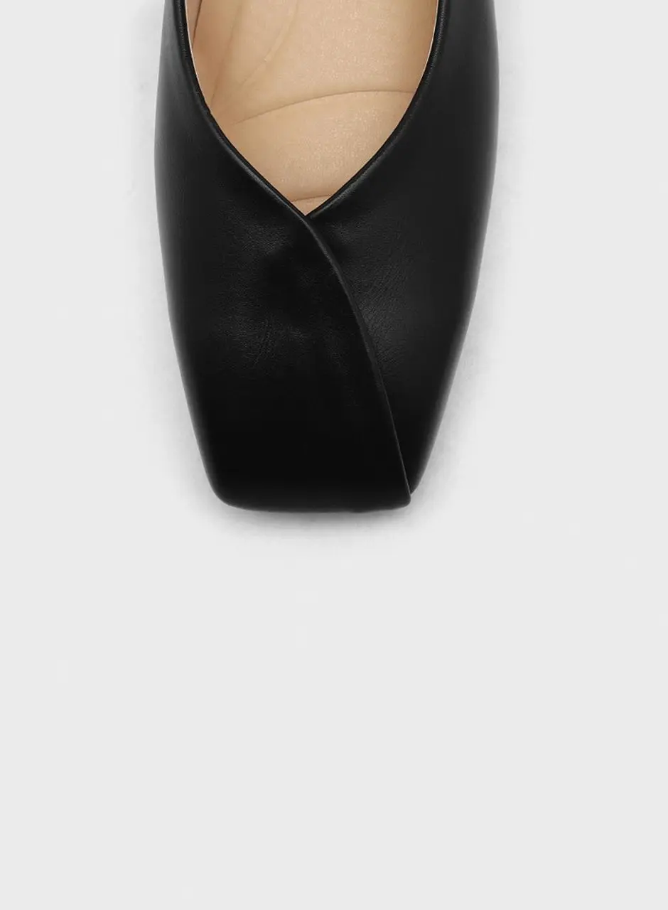 Della Square Flat Shoes (2cm)