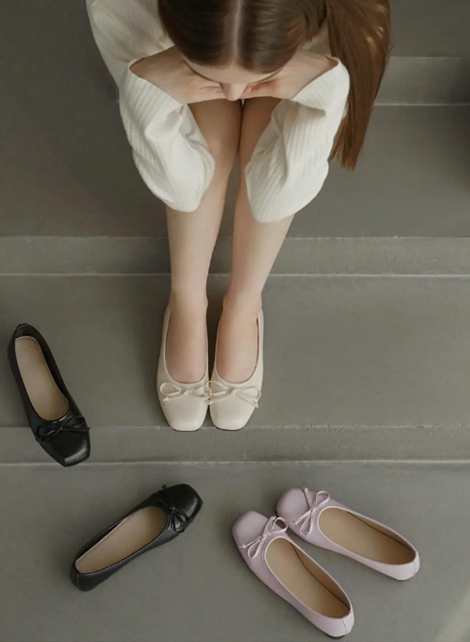 Lightweight Synthetic Leather Ribbon Ballet Flat (PLLTS1h110)