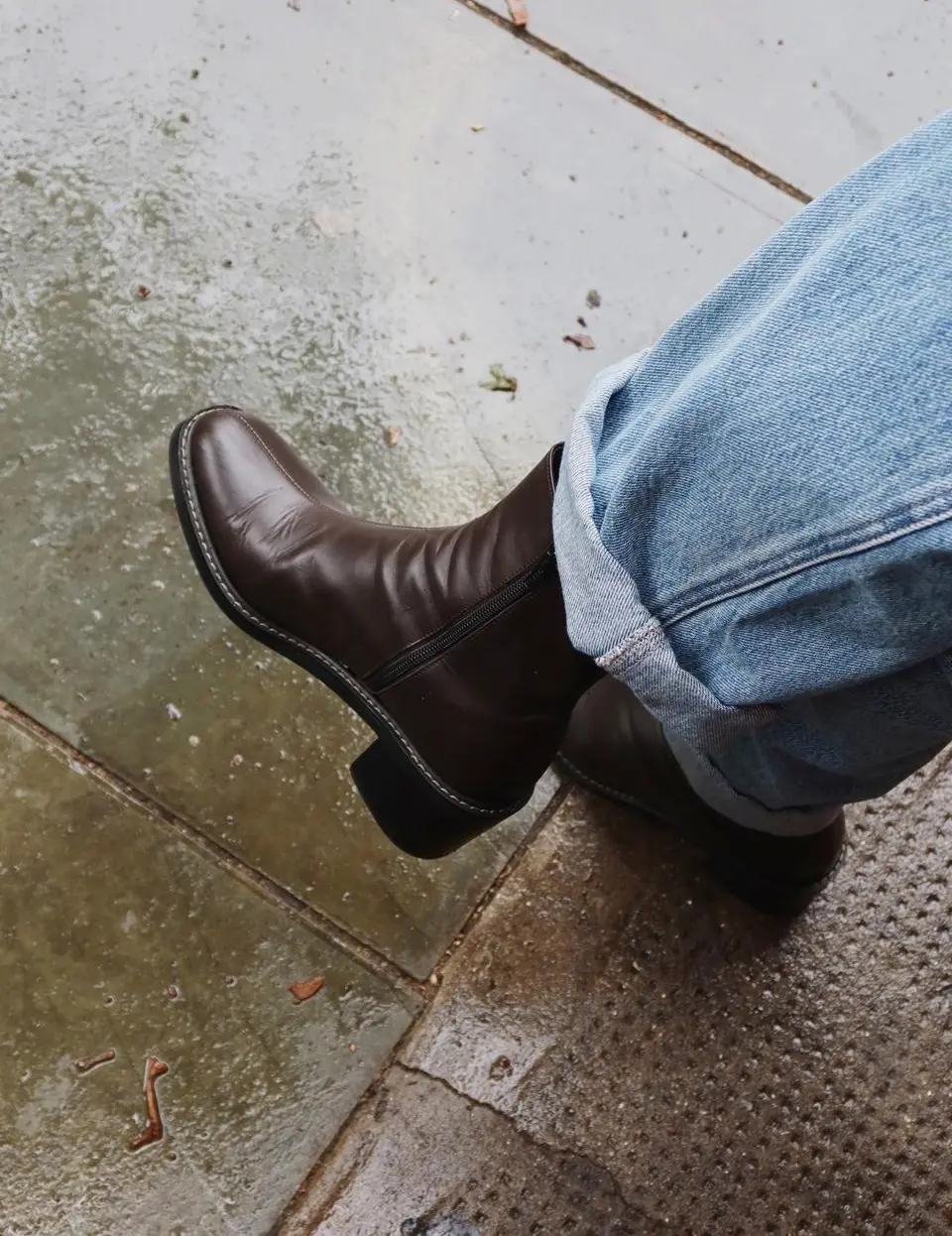 NEUTE X SOJEANNE Urban Ankle Boots [Black/Brown]