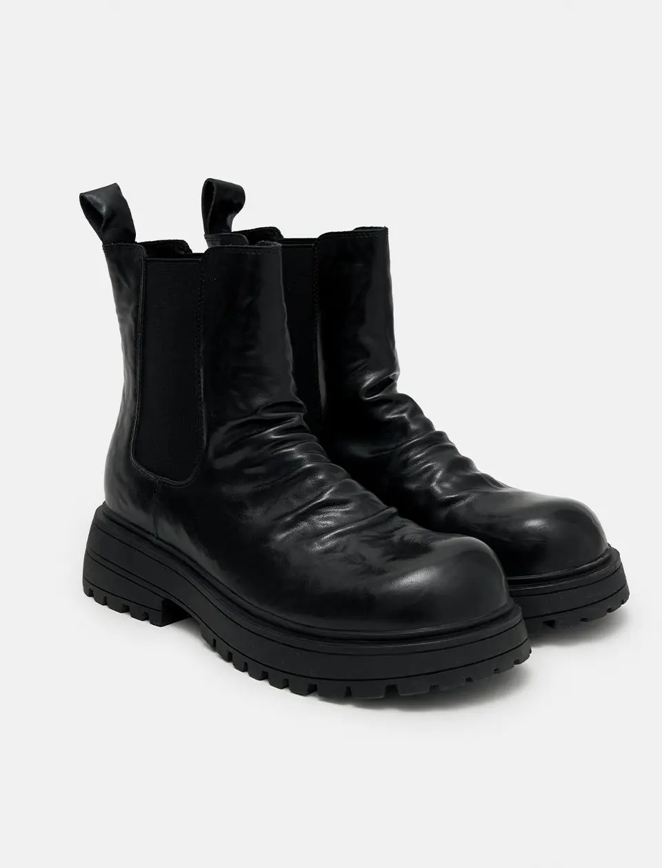 Washed Leather Chelsea Boots [Black]