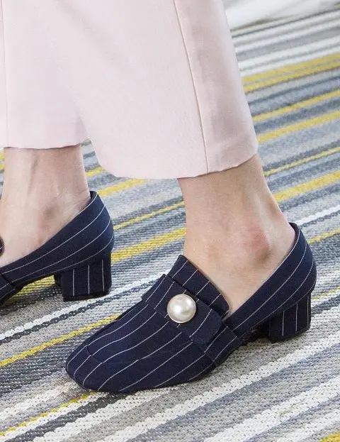 [Exclusive] Square Toe Pearl Loafers 4 Color