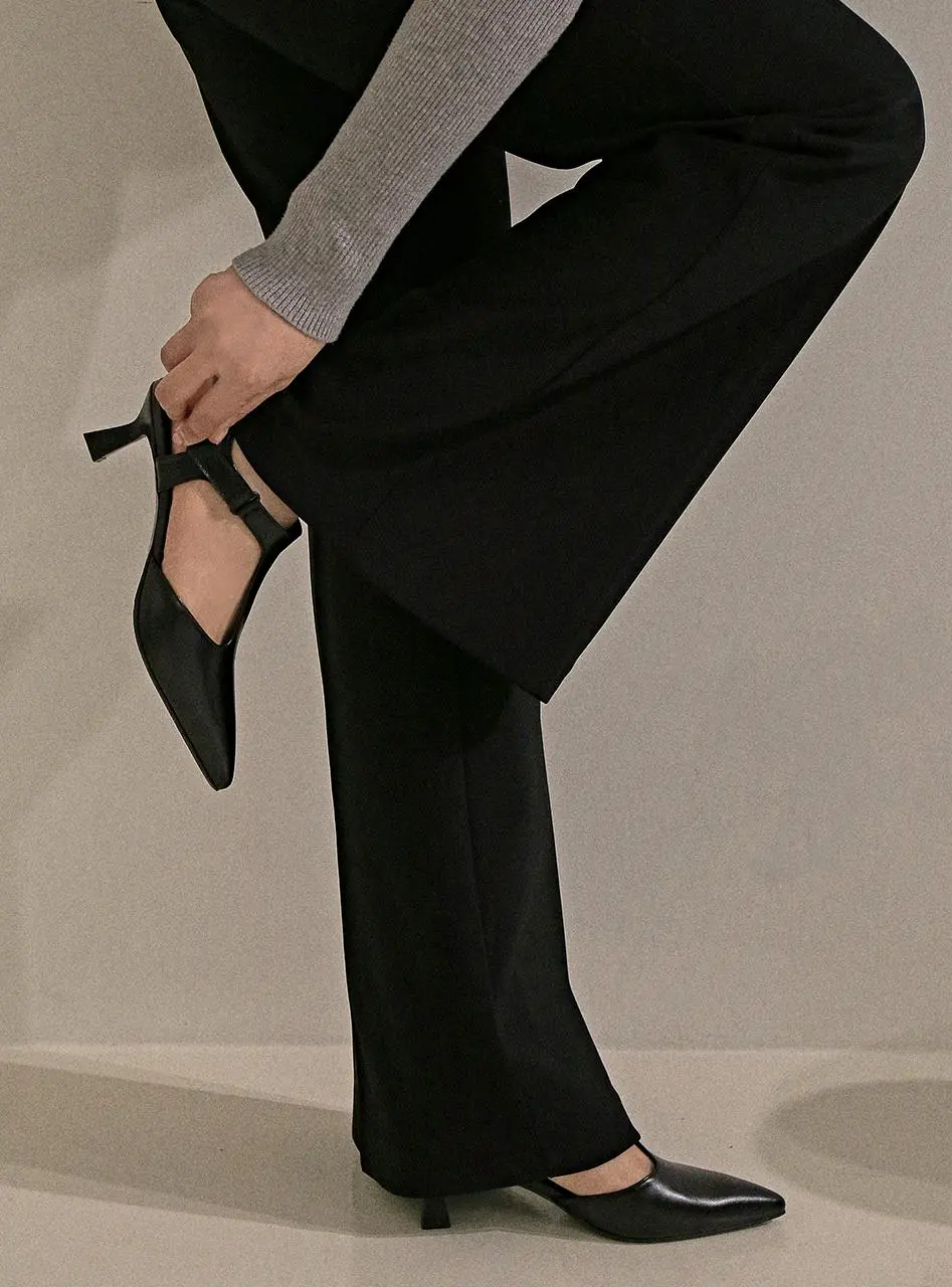 1930 Luft Strap Slingback Pumps