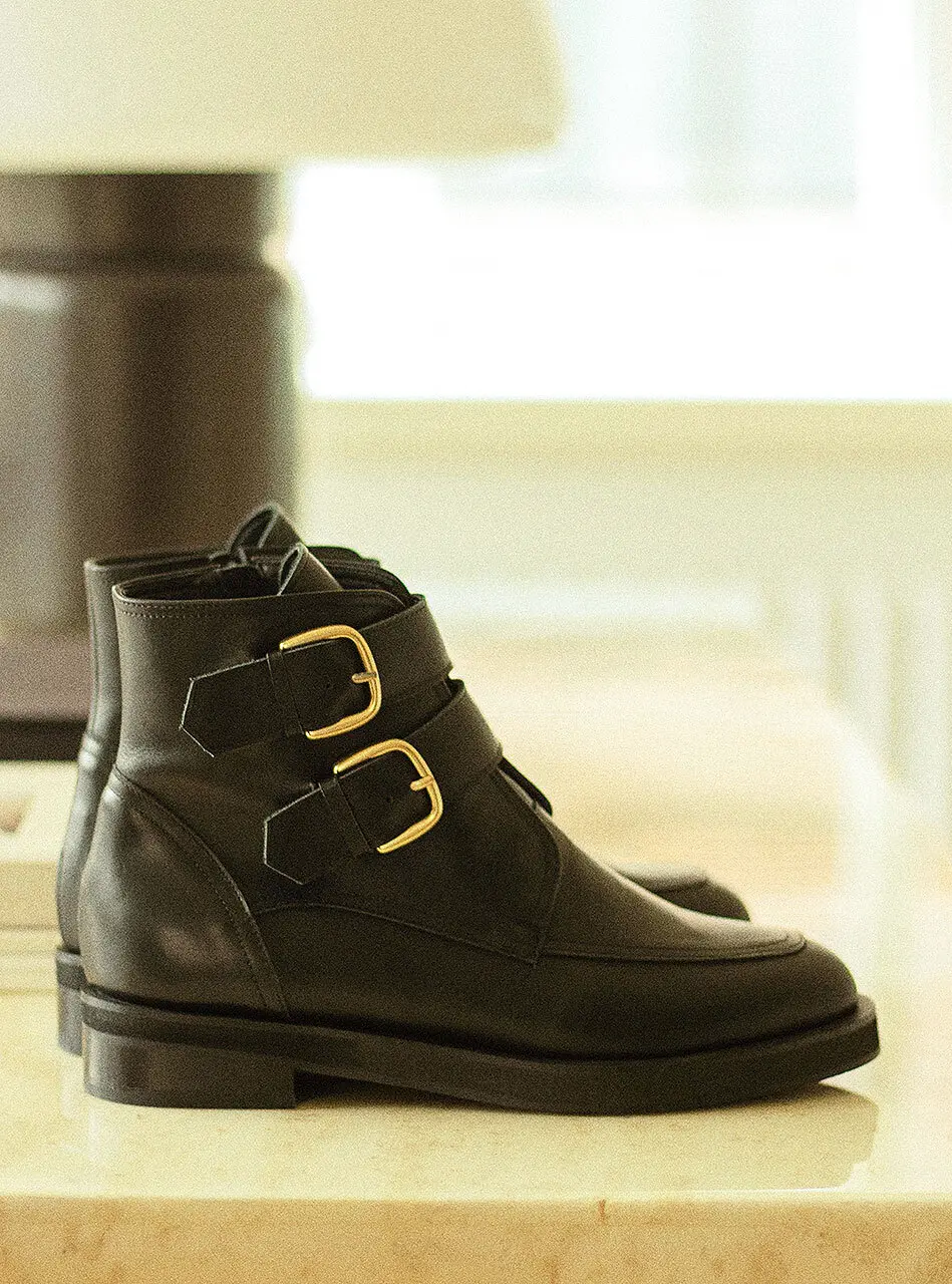 Double Buckle Boots_Black