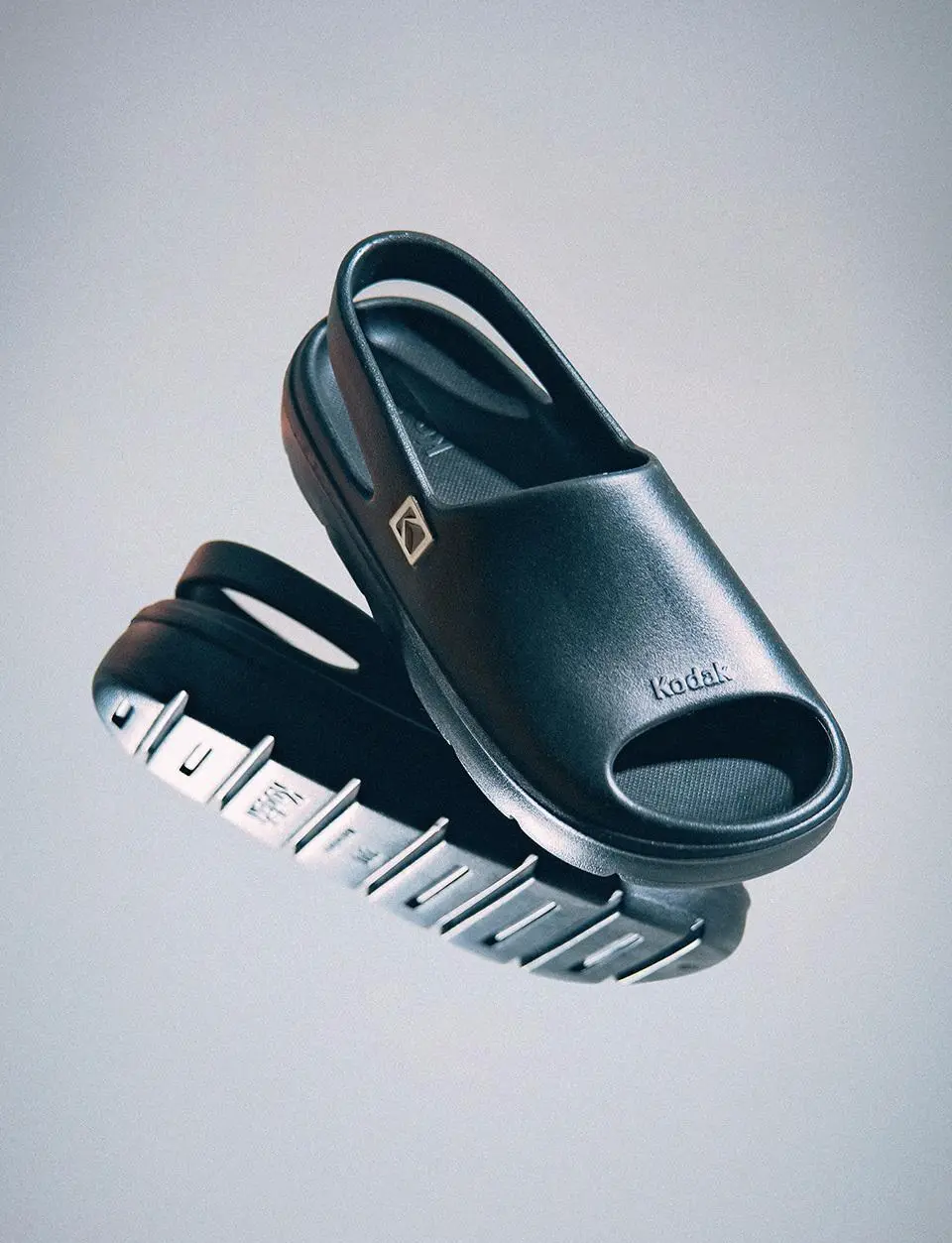 Camby Clog Slides [Black]